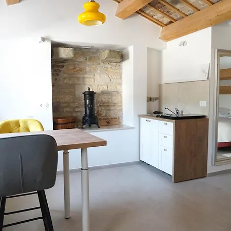 Ad Finem Vilae Apartment